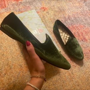 Birdies Heron Loafer Green Velvet Size 10